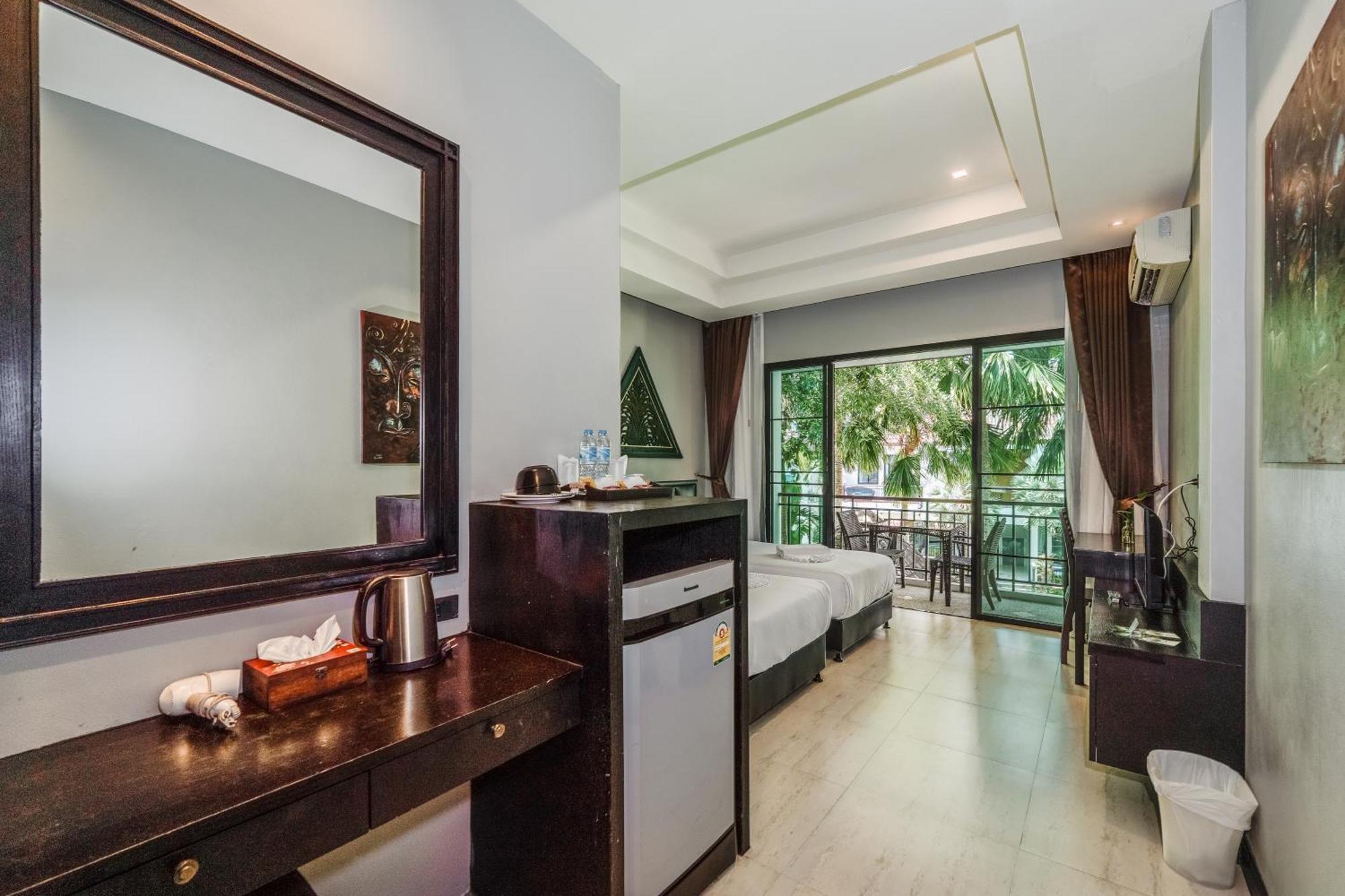 Coco Retreat Phuket Resort And Spa - Sha Plus Chalong Buitenkant foto